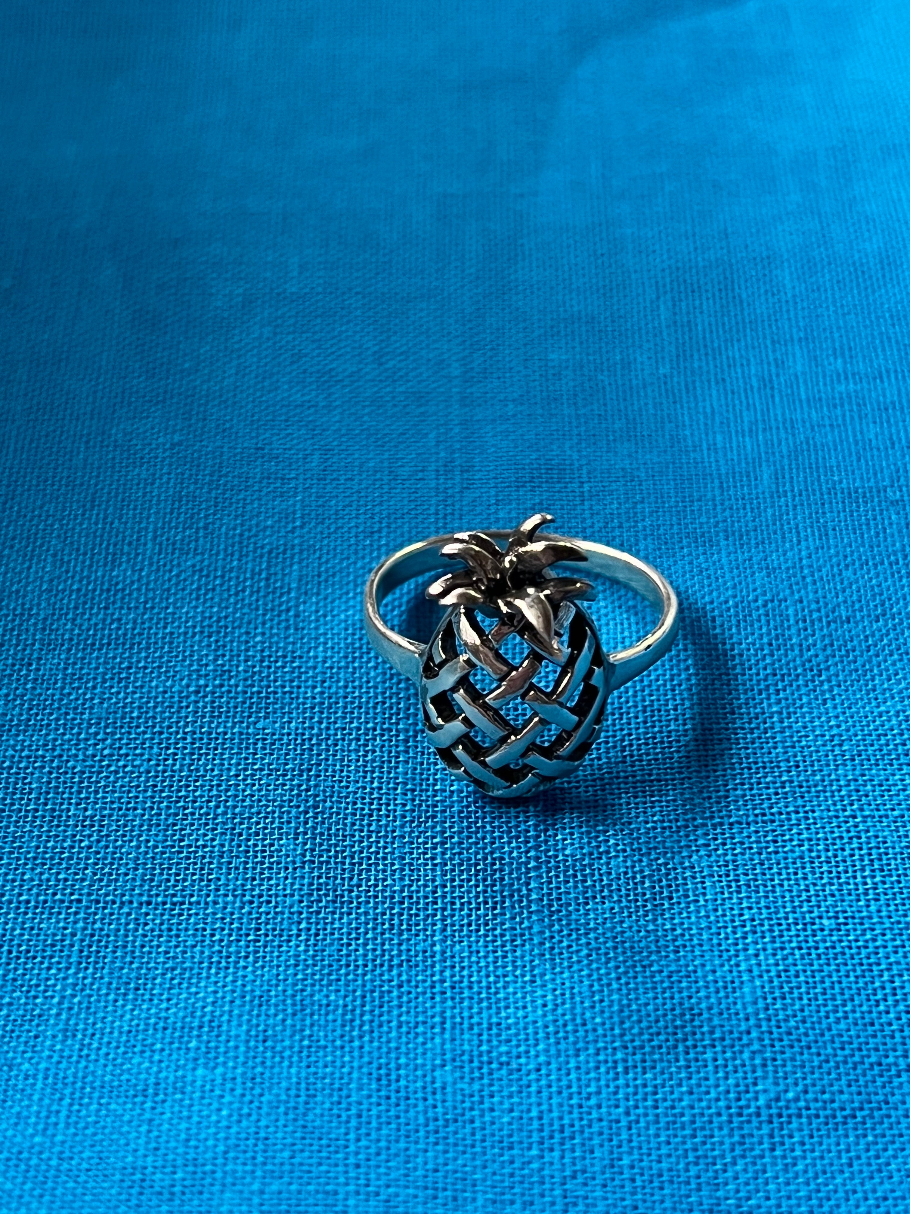 Pineapple Silver Ring Size 6.5