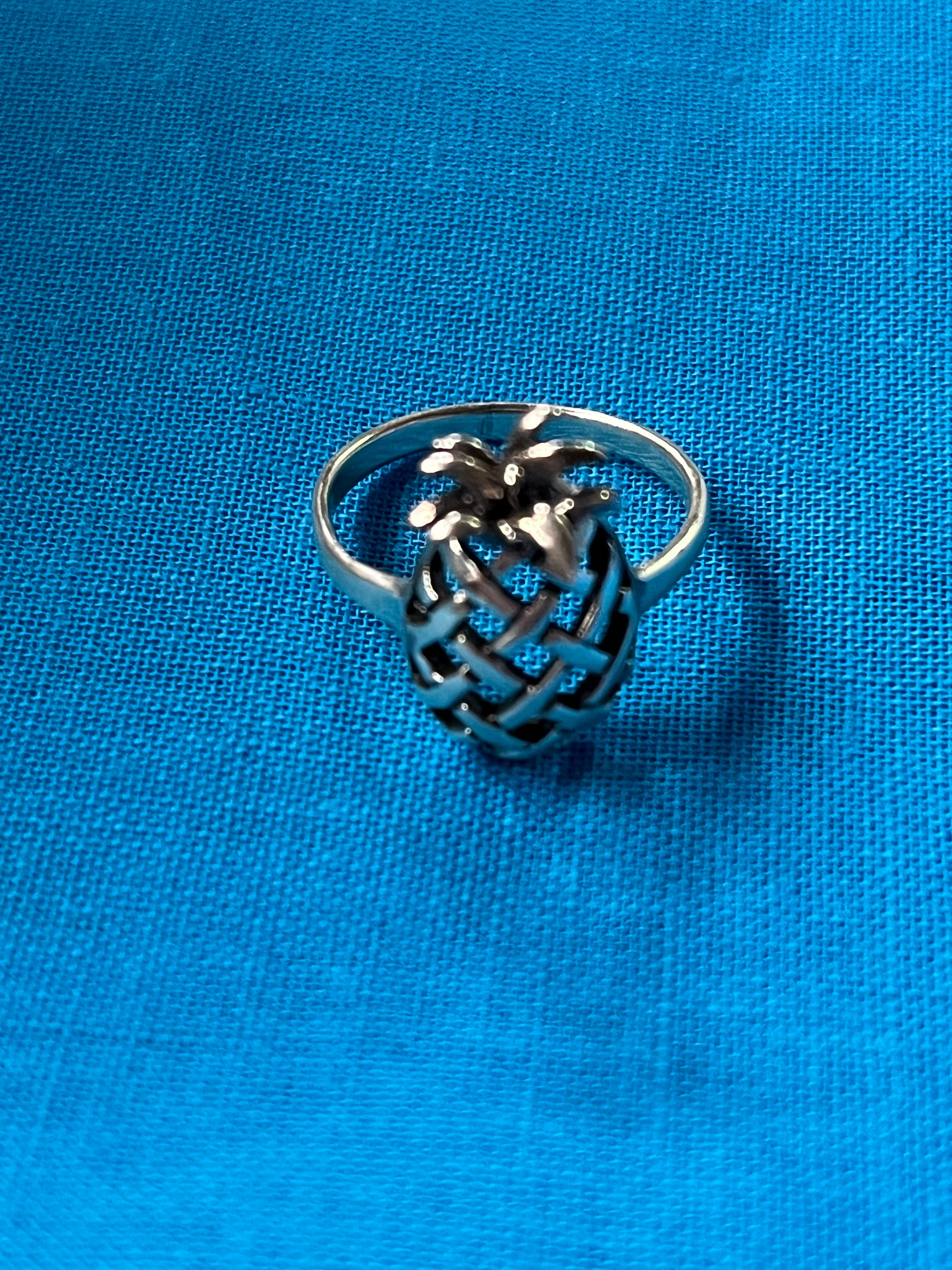 Pineapple Silver Ring Size 6.5